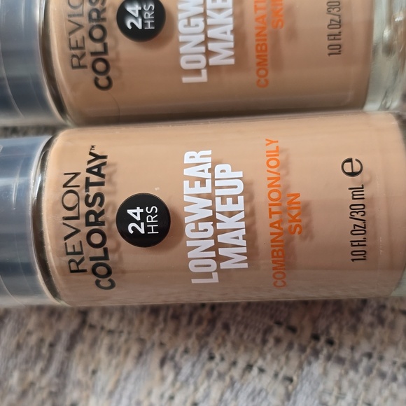 REVLON BRAND COLORSTAY LONGWEAR MAKEUP FOUNDATION #350 RICH TAN BUNDLE OF 2 - Picture 4 of 5